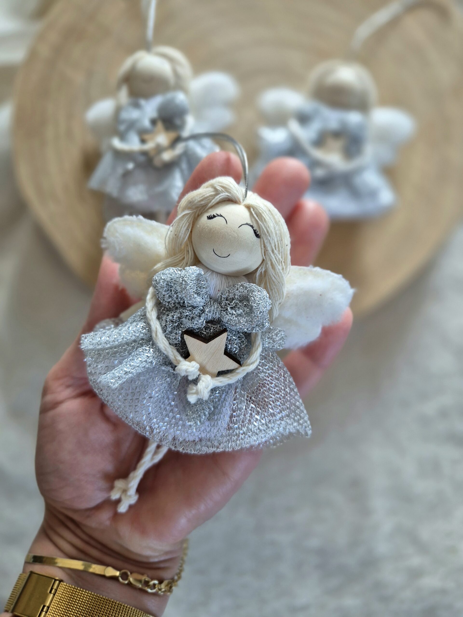 Aniołek na choinkę