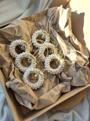 Minimalistyczne ozdoby na choinkę, zestaw 6 sztuk umieszczonych w kartoniku